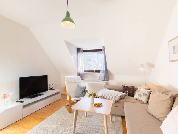 Wohnung zur Miete Wohnen auf Zeit 1.600 € 2 Zimmer 55 m² frei ab sofort Mülheim Köln 51063
