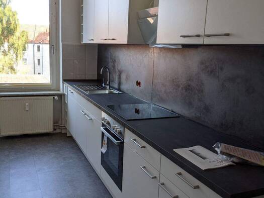 Wohnung zur Miete 637 € 3 Zimmer 76 m² frei ab 01.03.2026 Braunschweig 38118