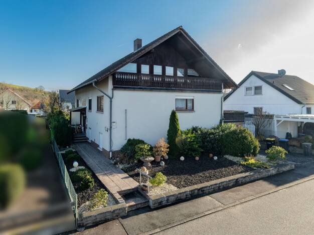 Einfamilienhaus zum Kauf 179.000 € 6 Zimmer 163 m² 700 m² Grundstück Tannenweg 4 Leimbach Heringen 36266