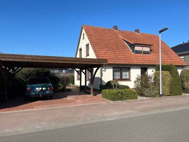 Haus zum Kauf 399.000 € 223,6 m² 990,8 m² Grundstück frei ab sofort Cloppenburg Cloppenburg 49661