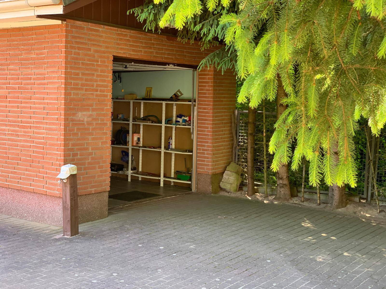 Property thumbnail 12