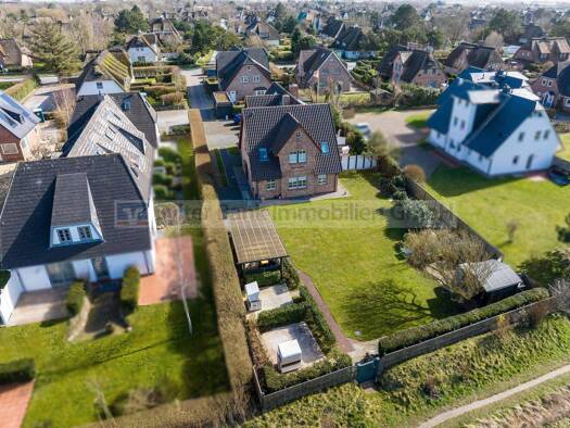 Haus zum Kauf 2.500.000 € 8 Zimmer 279 m² 751 m² Grundstück Keitum Sylt 25980
