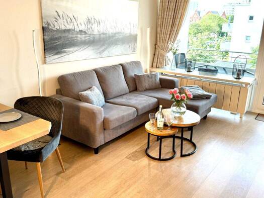 Studio zum Kauf 295.000 € 1 Zimmer 36 m² 2. Geschoss Westerland Sylt 25980