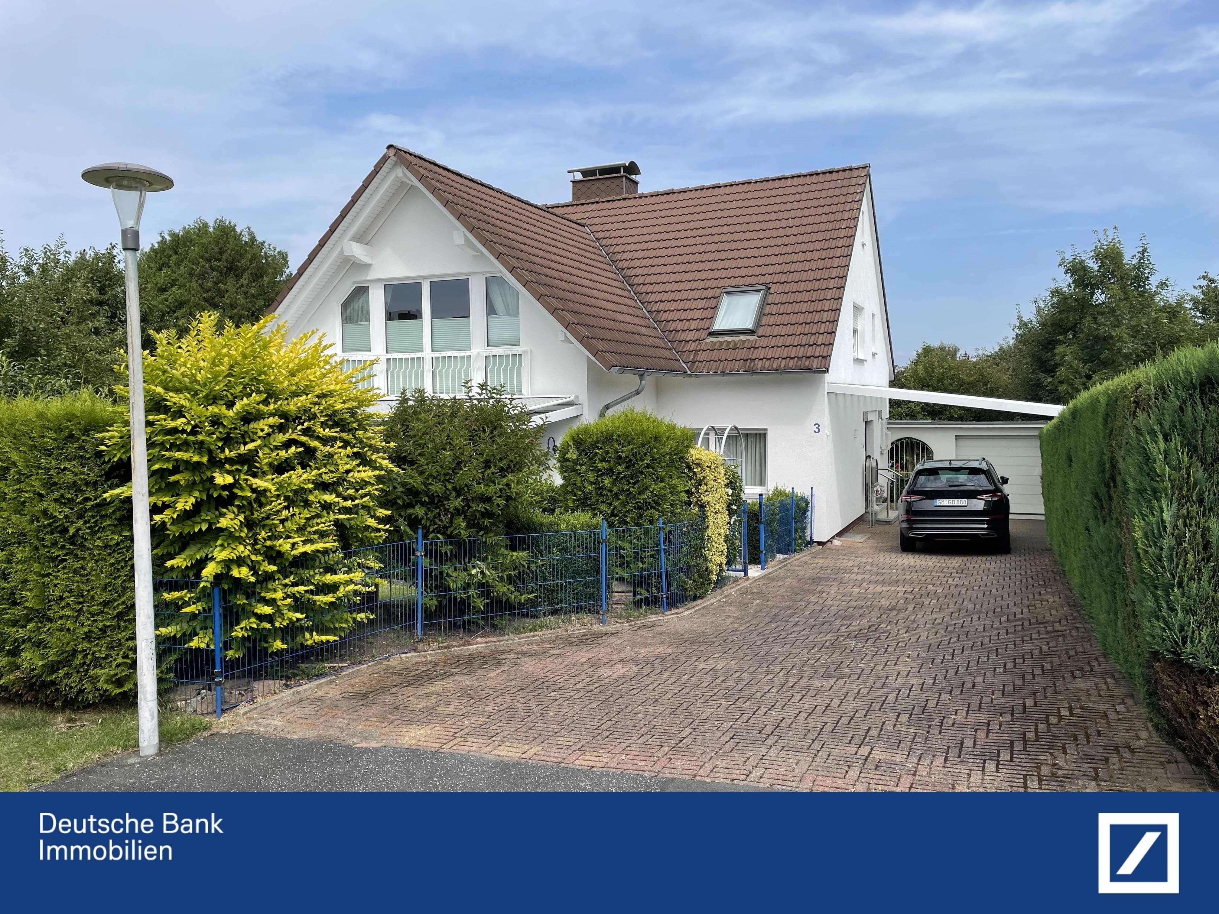 Einfamilienhaus zum Kauf 487.000 € 6 Zimmer 199 m²<br/>Wohnfläche 700 m²<br/>Grundstück ab sofort<br/>Verfügbarkeit Dransfeld Dransfeld 37127