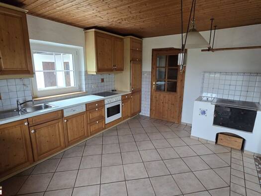 Einfamilienhaus zum Kauf 675.000 € 2.349 m² Grundstück Seibertsloh Julbach 84387