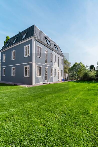 Haus zur Miete 3.690 € 5 Zimmer 198 m² 250 m² Grundstück Lichterfelde Berlin 12209