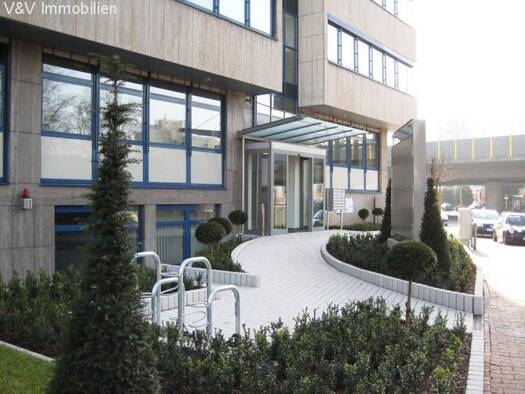 Bürofläche zur Miete provisionsfrei 10,50 € 208 m² Bürofläche Hausen Mitte-West 60488