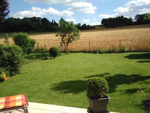 Doppelhaushälfte zum Kauf 549.000 € 4 Zimmer 144 m² 303 m² Grundstück Neustadt Neustadt/Aisch 91413