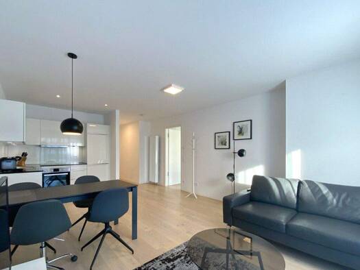 Wohnung zur Miete 1.275 € 2 Zimmer 52,3 m² 2. Geschoss West Stuttgart / Stuttgart-West 70176