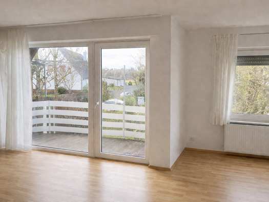 Wohnung zur Miete 660 € 3,5 Zimmer 91 m² Geschoss 1/3 frei ab 01.06.2026 Altenkirchen Altenkirchen (Westerwald) 57610