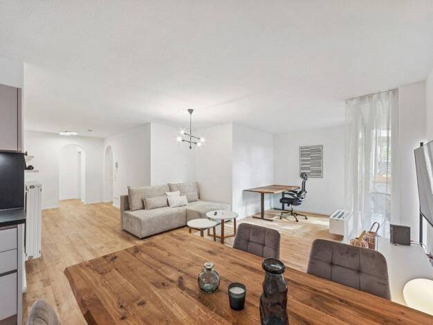 Wohnung zur Miete 1.150 € 2 Zimmer 68,6 m² 1. Geschoss frei ab 01.11.2026 Schweinauer Hauptstraße 141 Schweinau Nürnberg 90441
