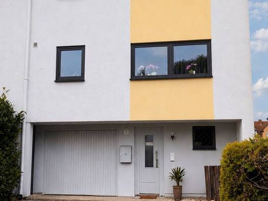 Reihenhaus zum Kauf 420.000 € 7 Zimmer 157 m² 370 m² Grundstück Stadtgebiet Bühl 77815