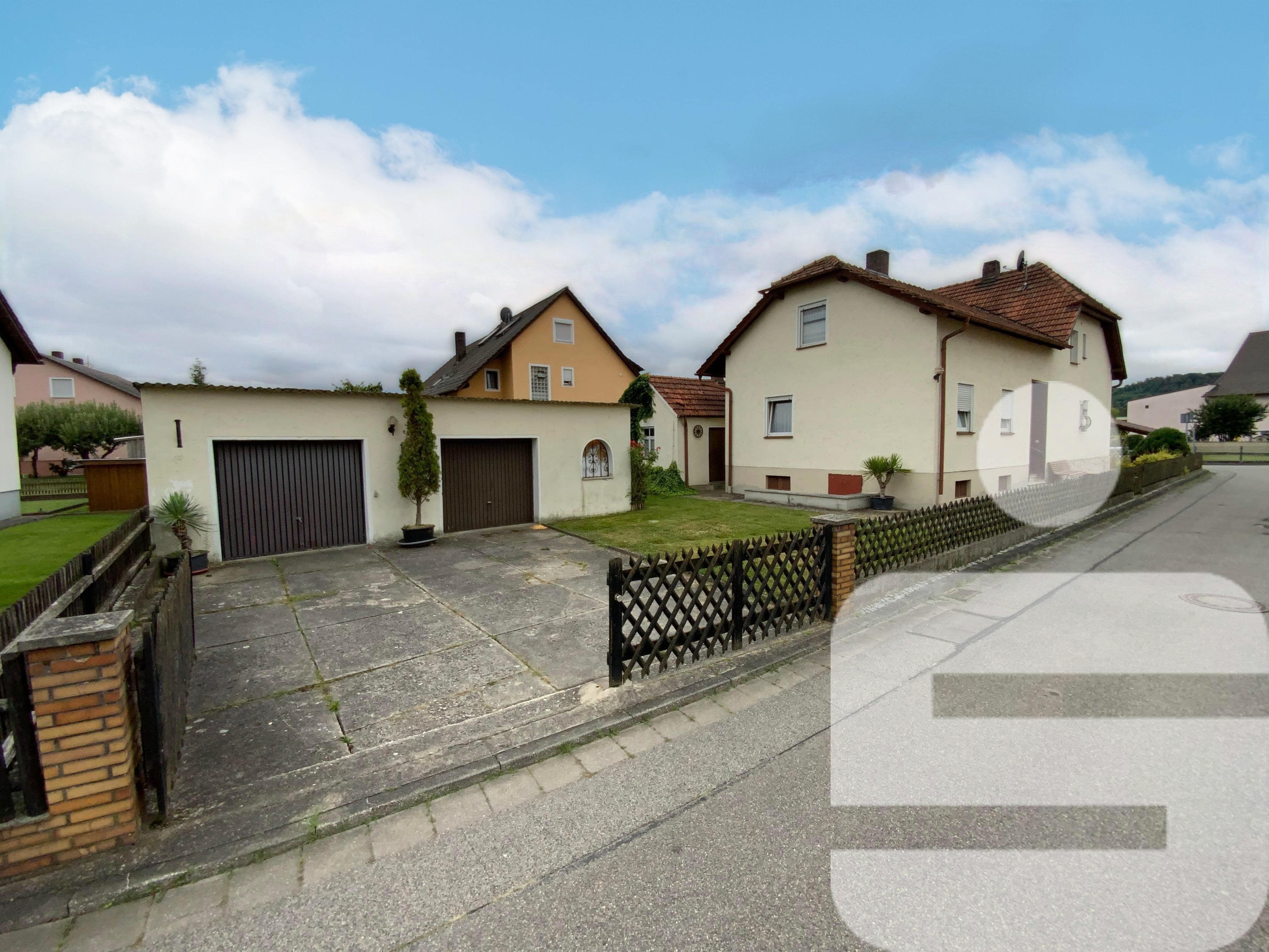 Mehrfamilienhaus zum Kauf 220.000 € 6 Zimmer 130 m²<br/>Wohnfläche 604 m²<br/>Grundstück Katzdorf Teublitz 93158