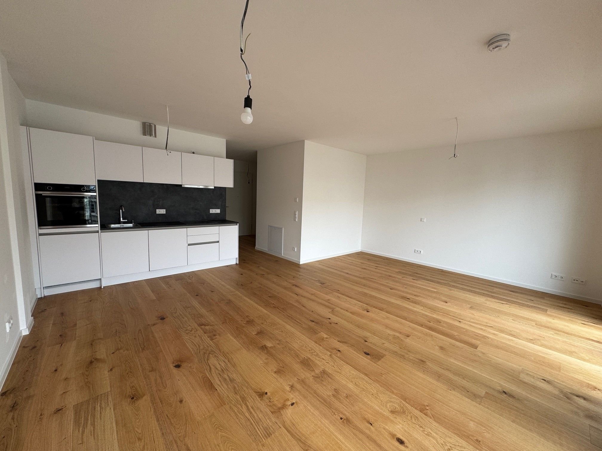 Wohnung zur Miete 1.220 € 1 Zimmer 56 m²<br/>Wohnfläche 2.<br/>Geschoss Alexanderstraße 61 Rödelheim Frankfurt am Main 60489