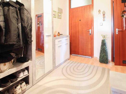 Sonstiges zum Kauf als Kapitalanlage geeignet 199.000 € 2,5 Zimmer 48,4 m² Nord Stuttgart 70191