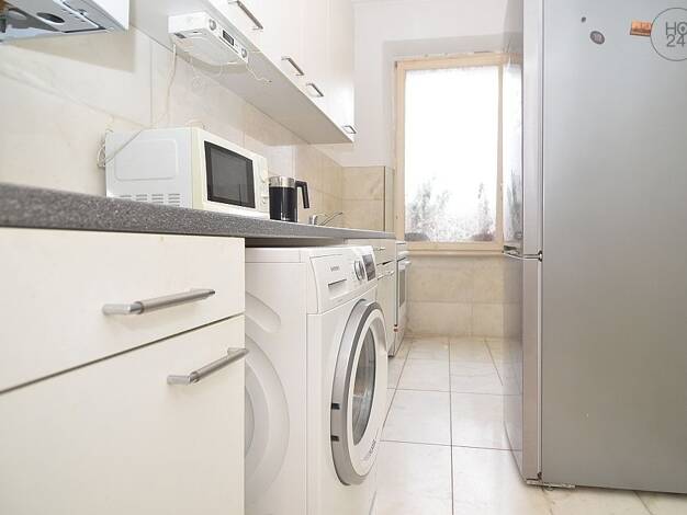 WG-Zimmer zur Miete auf Zeit 600 € 1 Zimmer 36 m² frei ab 01.08.2026 Südstadt Fürth 90763