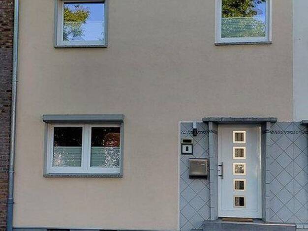 Reihenmittelhaus zum Kauf provisionsfrei 340.000 € 5 Zimmer 107 m² 273 m² Grundstück Hochstraß Moers 47443