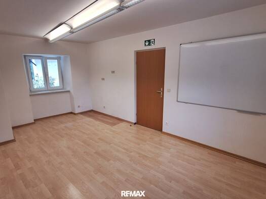Büro zur Miete 7,18 € 2 Zimmer Lilienfeld 3180