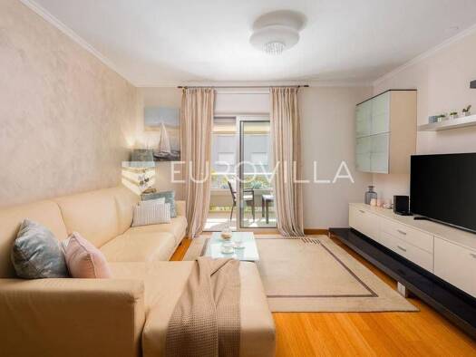 Wohnung zur Miete 2.000 € 2 Zimmer 82 m² 2. Geschoss Firule Bacvice - Firule
