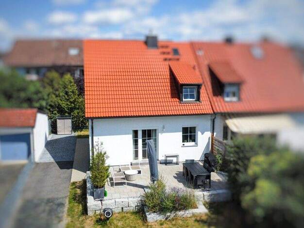 Doppelhaushälfte zum Kauf provisionsfrei 474.000 € 4 Zimmer 112,5 m² 503 m² Grundstück Donndorf Eckersdorf 95488