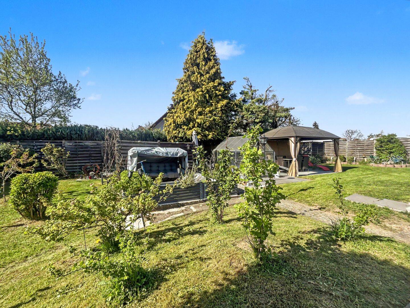 Einfamilienhaus zum Kauf - Ansicht 2