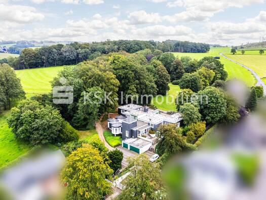 Villa zum Kauf 998.000 € 10 Zimmer 604,5 m² 8.423 m² Grundstück Agathaberg Wipperfürth 51688
