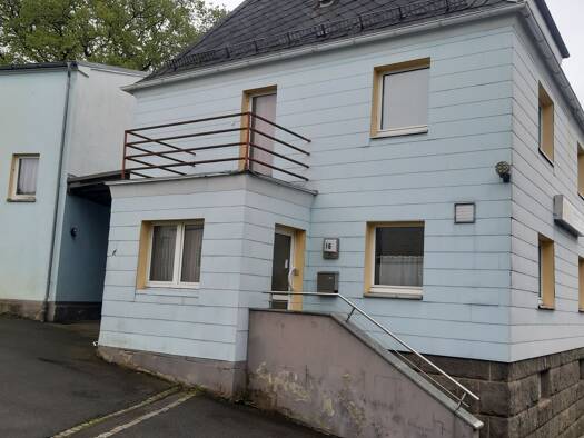 Mehrfamilienhaus zum Kauf als Kapitalanlage geeignet 350.000 € 1 Zimmer Selbitz Selbitz 95152