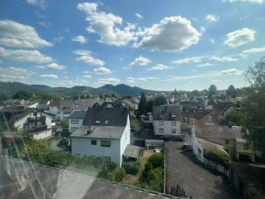 Wohnung zur Miete 880 € 3 Zimmer 80 m² Geschoss 3/3 frei ab 01.11.2026 Lannesdorf Bad Godesberg 53179
