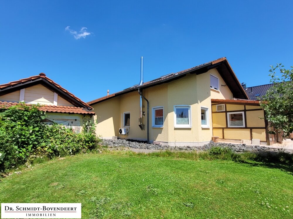 Einfamilienhaus zum Kauf 299.500 € 4 Zimmer 138 m²<br/>Wohnfläche 841 m²<br/>Grundstück ab sofort<br/>Verfügbarkeit Fürthen 57539