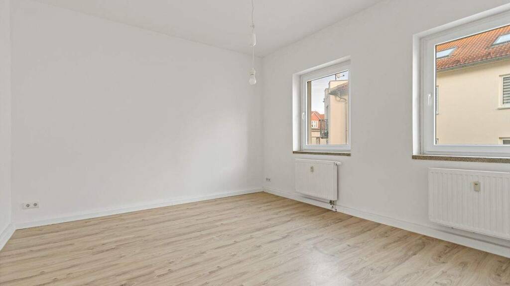 Wohnung zur Miete 589 € 2,5 Zimmer 73 m² 3. Geschoss Friesenstraße 5 Innenstadt Halle 06112
