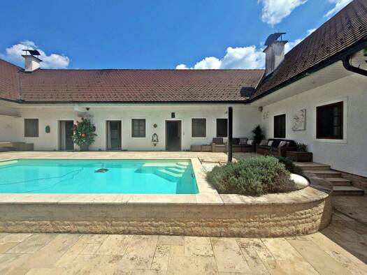 Bauernhaus zum Kauf 1.645.000 € 12 Zimmer 440 m² 21.411 m² Grundstück Bad Waltersdorf 8271