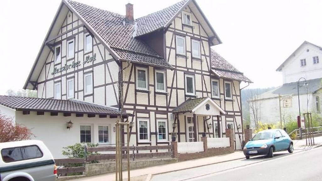 Hotel zur Miete provisionsfrei 115,9 m² Gastrofläche 1.457 m² Grundstück Kasseler Straße 81 Großalmerode 37247