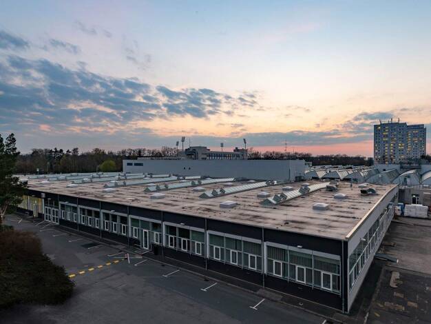 Bürofläche zur Miete 6,50 € teilbar ab 160 m² Stadion Nürnberg 90471