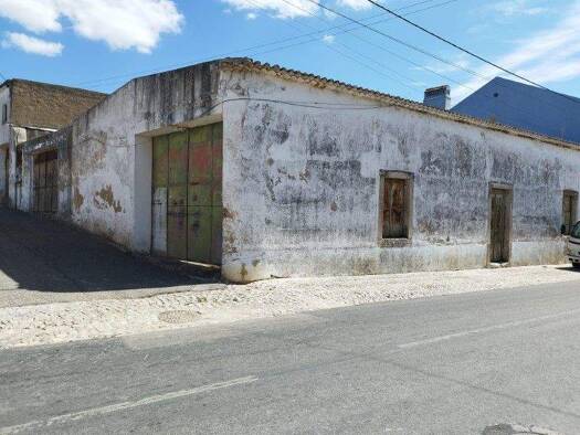 Haus zum Kauf 70.000 € 518 m² 518 m² Grundstück Vale de Santarém