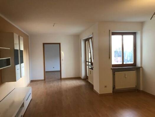 Wohnung zur Miete 680 € 2 Zimmer 52,8 m² 2. Geschoss Bayerwaldstraße 21 Steinweg Regensburg 93059