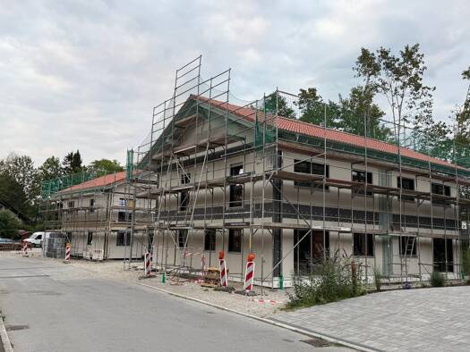 Doppelhaushälfte zur Miete 2.450 € 5 Zimmer 137 m² 250 m² Grundstück frei ab 01.11.2026 Miesbach Miesbach 83714