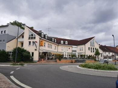 Wohnung zur Miete 850 € 4,5 Zimmer 93,8 m² frei ab 01.06.2025 Ramsener Str. 1 Rielasingen Rielasingen-Worblingen 78239