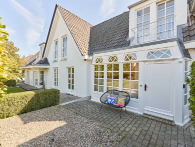 Villa zum Kauf 1.950.000 € 10 Zimmer 256 m² 692 m² Grundstück Scharbeutz Scharbeutz 23683
