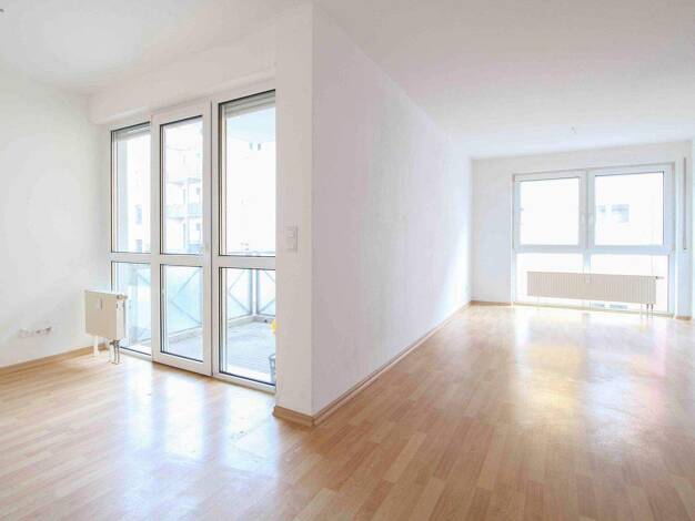 Wohnung zum Kauf 69.900 € 2 Zimmer 54,3 m² 1. Geschoss Schloßchemnitz Chemnitz 09113