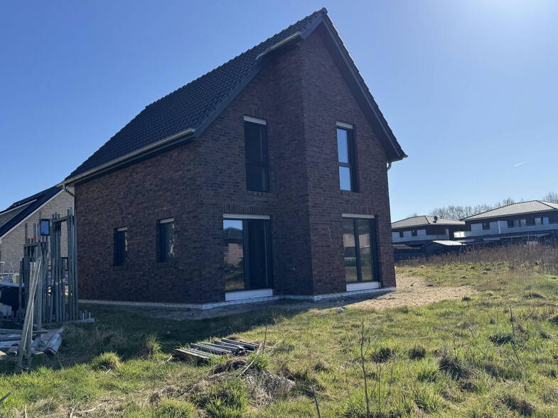 Einfamilienhaus zum Kauf provisionsfrei 328.000 € 4 Zimmer 95 m² 285 m² Grundstück Am See 210 Herzlake Herzlake 49770