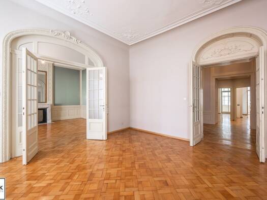 Wohnung zur Miete 2.326 € 5 Zimmer 189,5 m² EG frei ab sofort Landstraße 1030