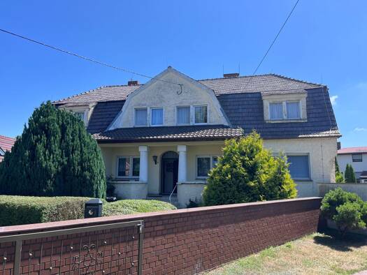 Einfamilienhaus zum Kauf 110.000 € 6 Zimmer 170 m² 8.200 m² Grundstück frei ab sofort Wiepersdorf Schönewalde 04916