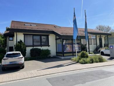 Mehrfamilienhaus zum Kauf 235.000 € 341 m² 794 m² Grundstück Weitramsdorf Weitramsdorf 96479