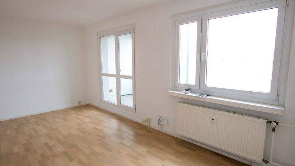 Wohnung zur Miete 335 € 3 Zimmer 57,7 m² 5. Geschoss Weißenfelser Str. 50 Silberhöhe Halle (Saale) 06132