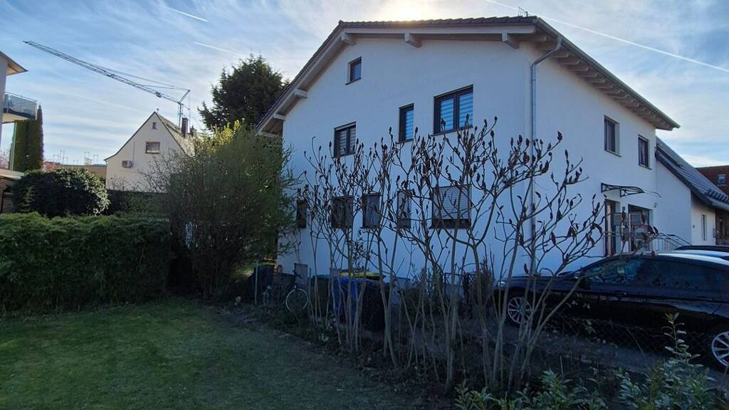 Haus zum Kauf provisionsfrei 700.000 € 360 m² Grundstück Heuchelheim 35452