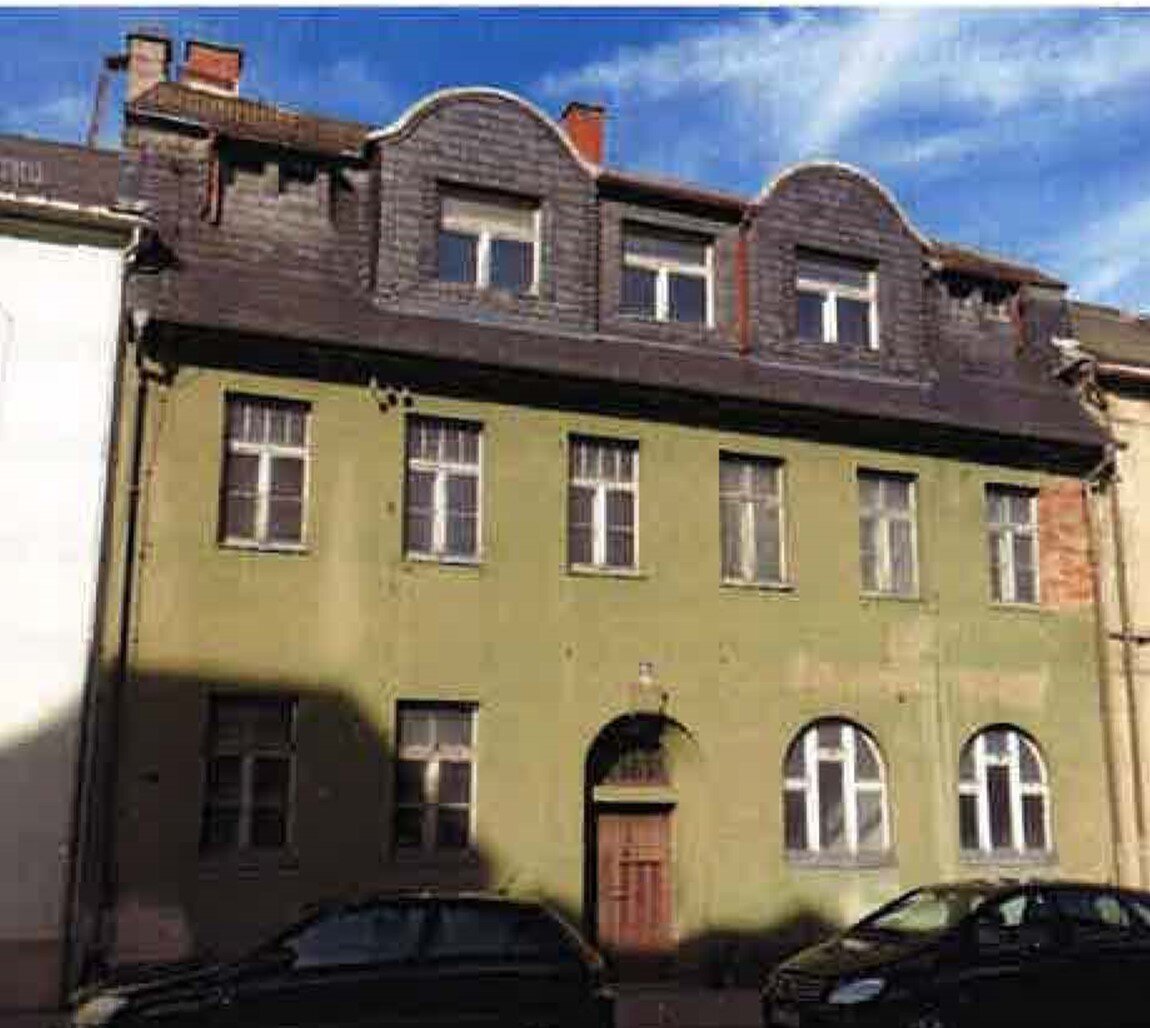 Haus zum Kauf 292 m²<br/>Wohnfläche 390 m²<br/>Grundstück Dr.-Friedrichs-Str. 45 a Oelsnitz Oelsnitz 08606