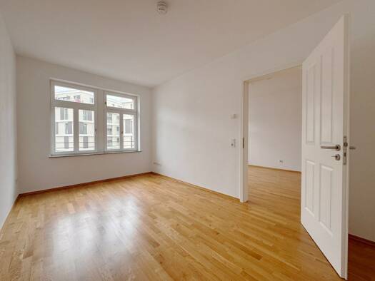 Wohnung zur Miete 936 € 2 Zimmer 62,4 m² 2. Geschoss frei ab sofort Shakespearestraße 66 Zentrum-Süd Mitte 04107