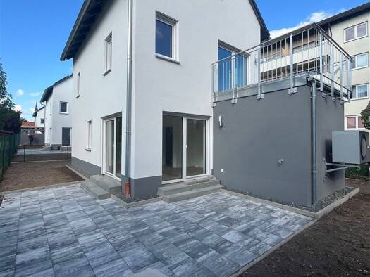 Einfamilienhaus zum Kauf - Erstbezug provisionsfrei 425.000 € 5,5 Zimmer 125 m² Obere Str. 10 Oberhaid Oberhaid , Oberfr 96173