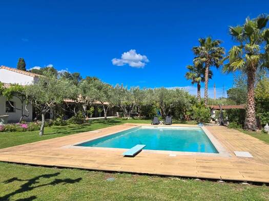 Einfamilienhaus zum Kauf 1.650.000 € 6 Zimmer 265 m² 5.500 m² Grundstück Village Roquebrune-sur-Argens 83520