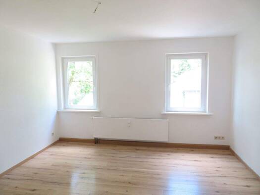 Wohnung zur Miete 360 € 3 Zimmer 68 m² 1. Geschoss Hügel 11 Lichte 98724